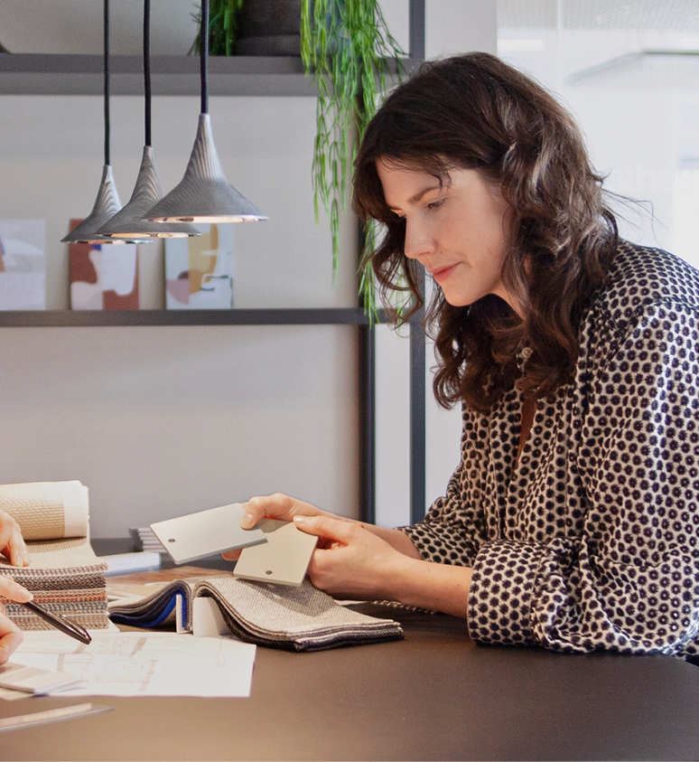 Unsere DesignService+ Einrichtungsberaterin Caroline Unsere DesignService+ Einrichtungsberaterin Caroline