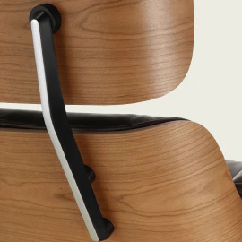 Vitra Eames Lounge Chair Closeup