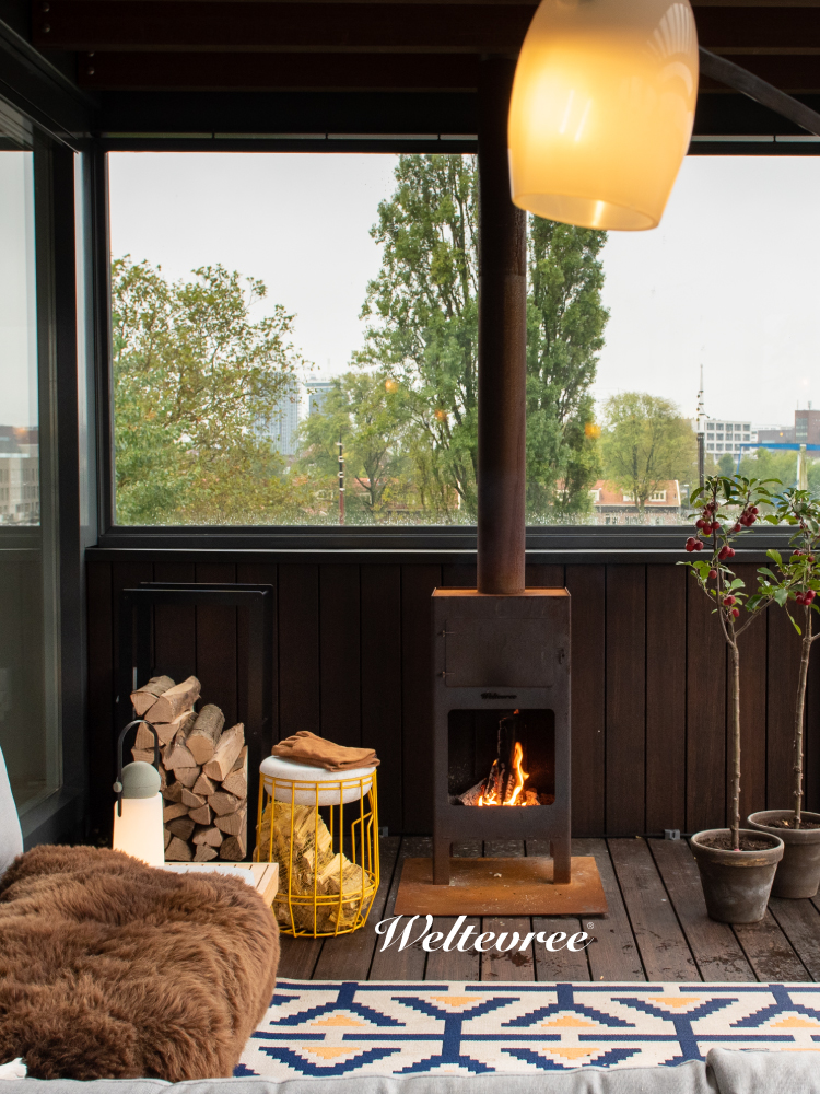 Little Petra Sessel und VP9 Leuchte